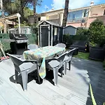 Eureka 109 - Appartement Rdc -Piscine Jardin - Plages A Pied شقة *