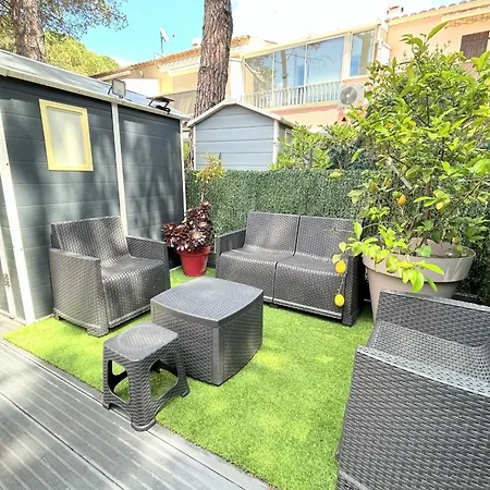 Apartmán Eureka 109 - Rdc -piscine Jardin - Plages A Pied